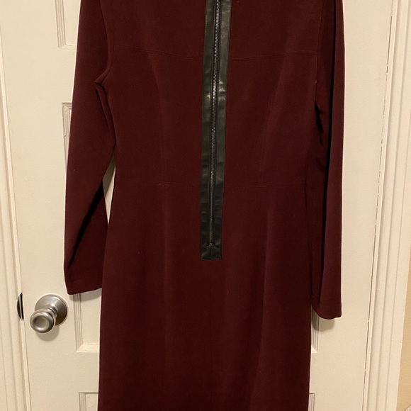 Anne Klein Fitted Dress - Picture 3 of 5